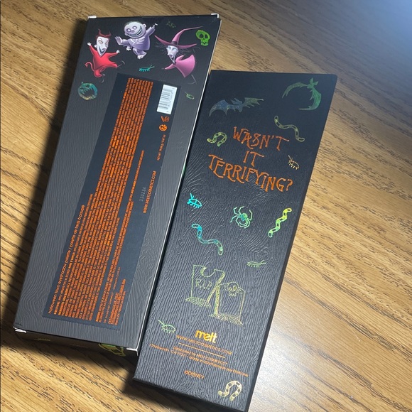 Melt Halloween Town eyeshadow palette - Picture 6 of 6